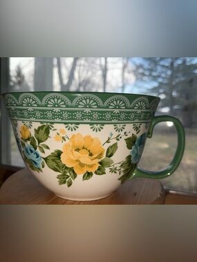 The Pioneer Woman Stoneware Batter Bowl Green Floral Handle Pour Spout